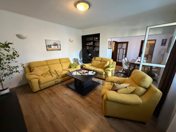 ЧЕТИРИСТАЕН + ДВУСТАЕН + ДВЕ ПАРКОМЕСТА АВТОГАРА РОДОПИ