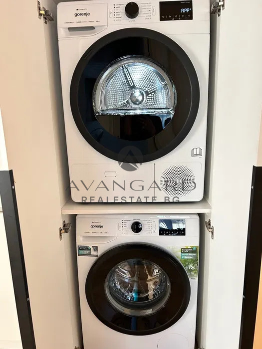 Furnished three-room apartment / Ostromila