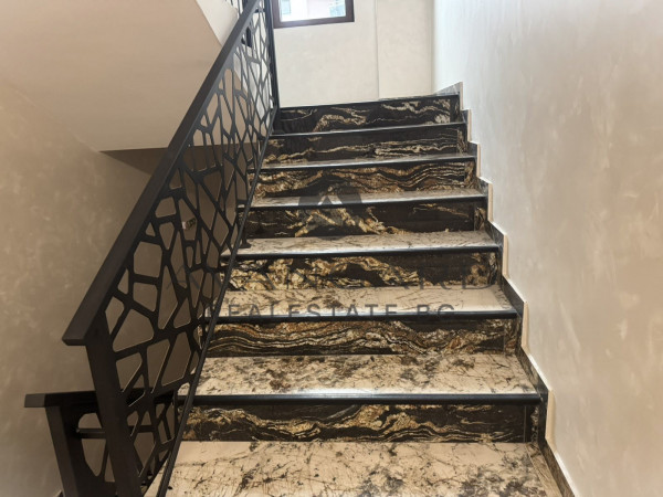 Двустаен обзаведен Гребна база ТОП ЦЕНА