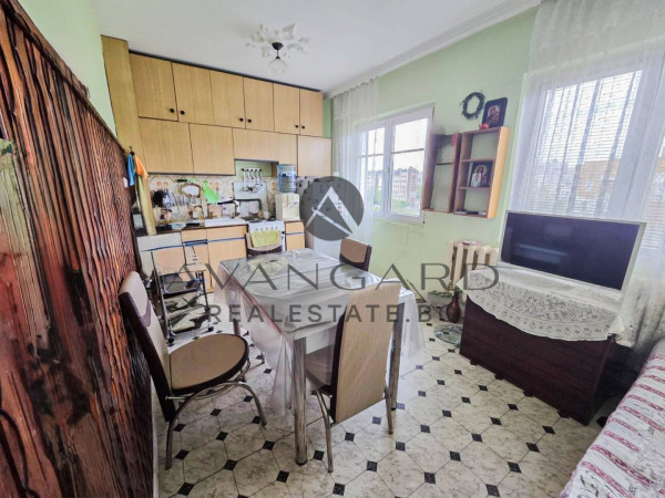 ТРИ ОТДЕЛНИ СТАИ !!! ОБЗАВЕДЕН/ТРАКИЯ/ДО ТЦ ФОРУМ !!!