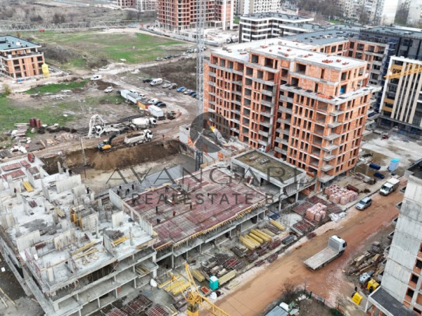 Тристаен апартамент пред акт 14