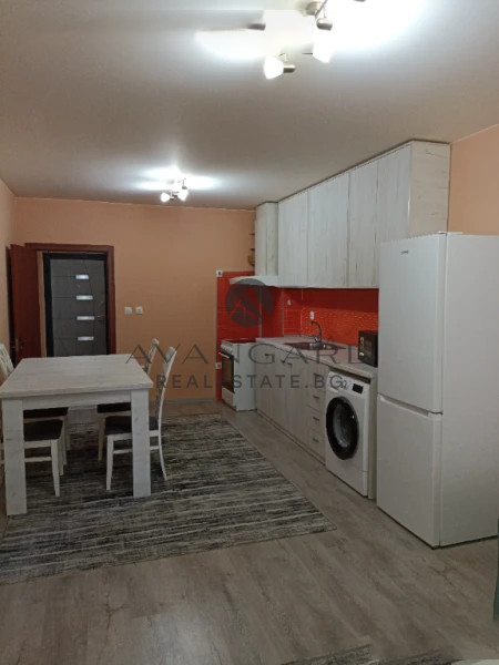 Обзаведен двустаен С ПАРКОМЯСТО