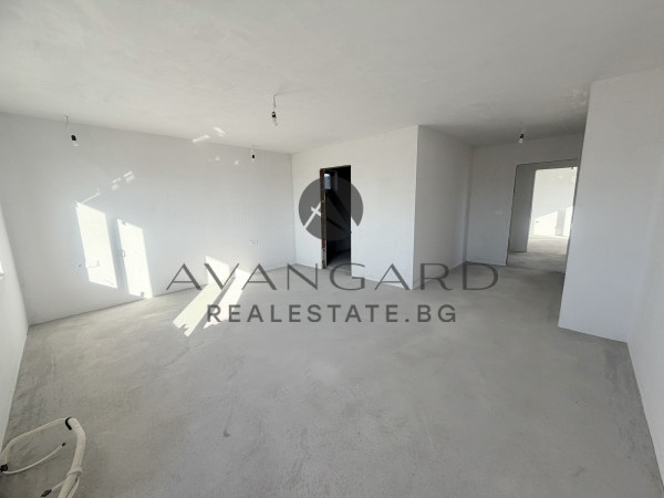 САМОСТОЯТЕЛНА КЪЩА В ЗЛАТИТРАП С АКТ 16