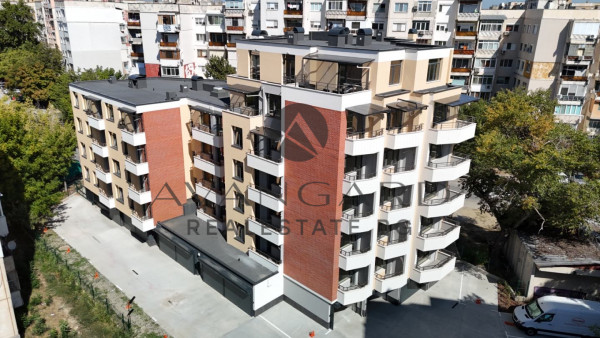 Two -bedroom apartment