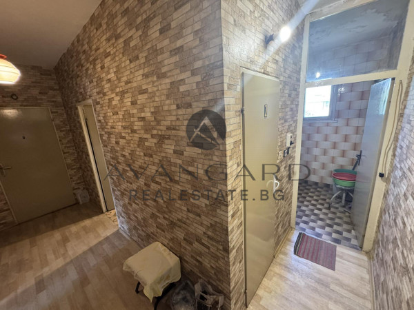 PLOVDIV CENTER !!! THREE-ROOM APARTMENT!!! REAL SQUARE !!! FREE PARKING!!!