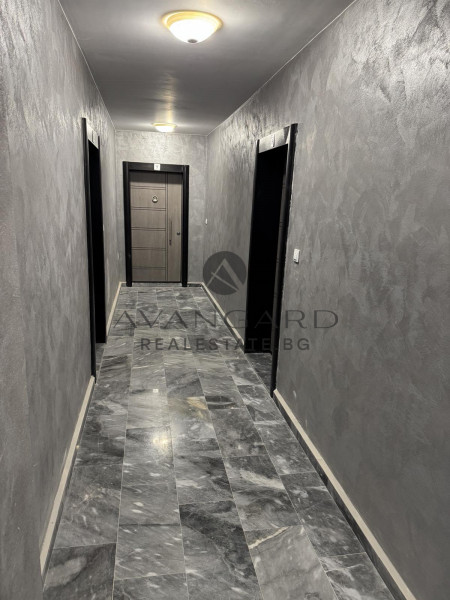 DESIGNER TWO-ROOM APARTMENT WITH UNDERGROUND PARKING SPACE INCLUDED IN THE PRICE!!!