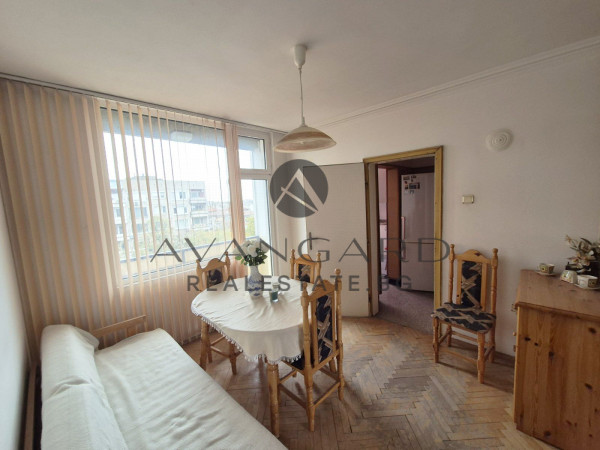 ЧЕТИРИСТАЕН  АПАРТАМЕНТ С РЕАЛНА КВАДРАТУРА / КАМЕЛА