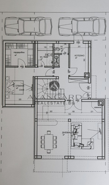 САМОСТОАТЕЛНА КЪЩА С ДВОР в с. СКУТАРЕ!