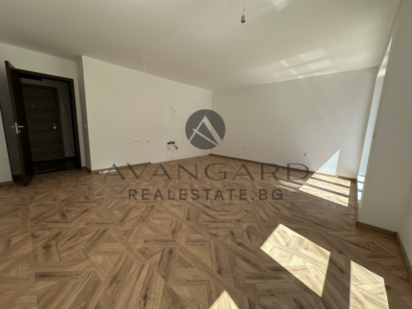 One -bedroom with yard and garden completed