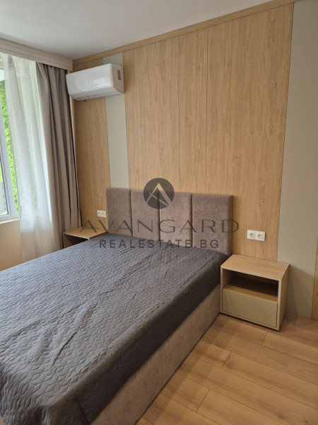 Spacious one -bedroom / new building / judge