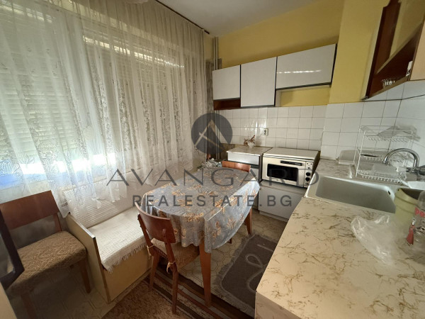 Двустаен апартамент / Изгрев