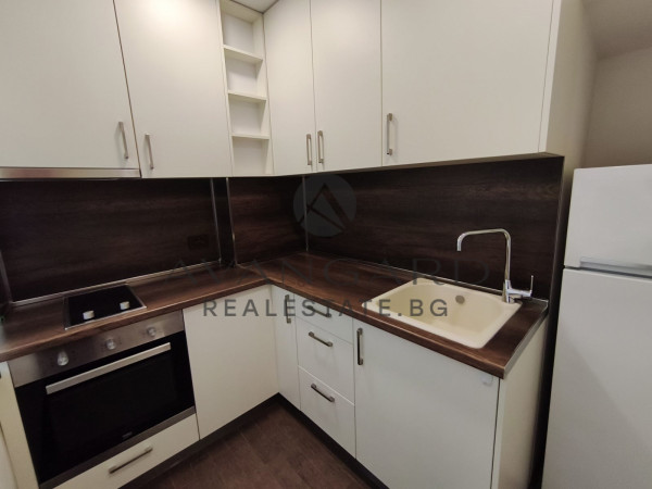 ТОП ЛОКАЦИЯ! ДВУСТАЕН ОБЗАВЕДЕН/ ВМИ