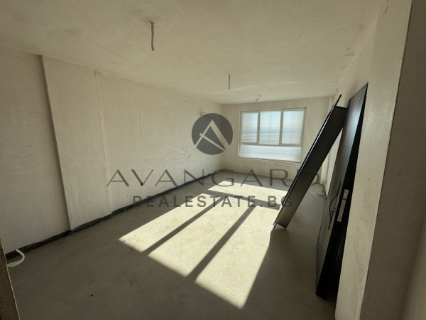 TWO-ROOM APARTMENT ON ACT 14!!! KARSHIYAKA !!!