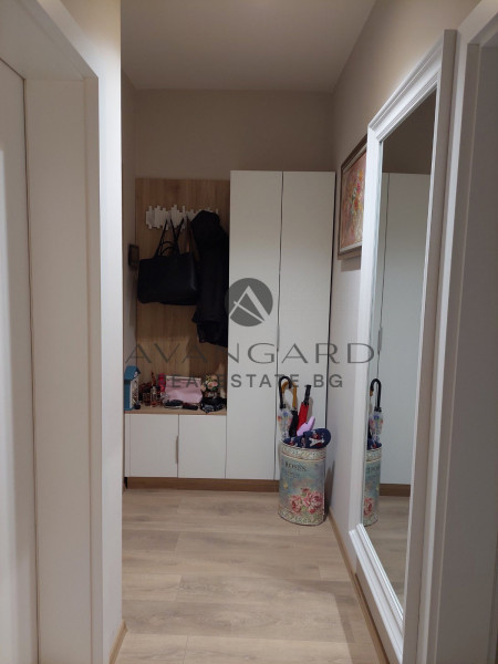 ДВУСТАЕН ОБЗАВЕДЕН АПАРТАМЕНТ С ПАРКОМЯСТО!