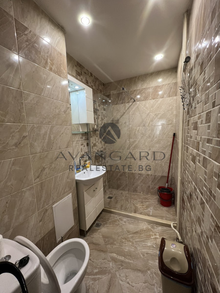 Саниран тристаен апартамент до Акваленд