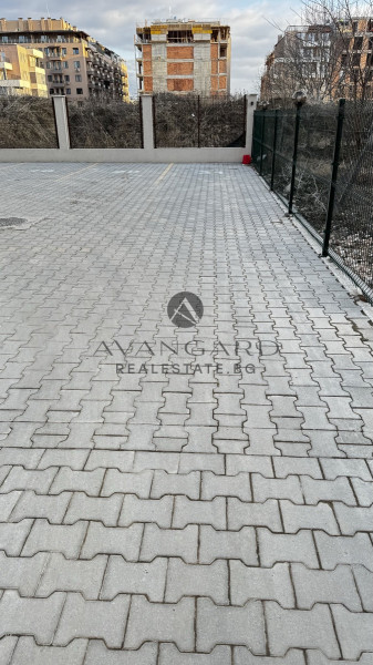 Обзаведен двустаен С ПАРКОМЯСТО