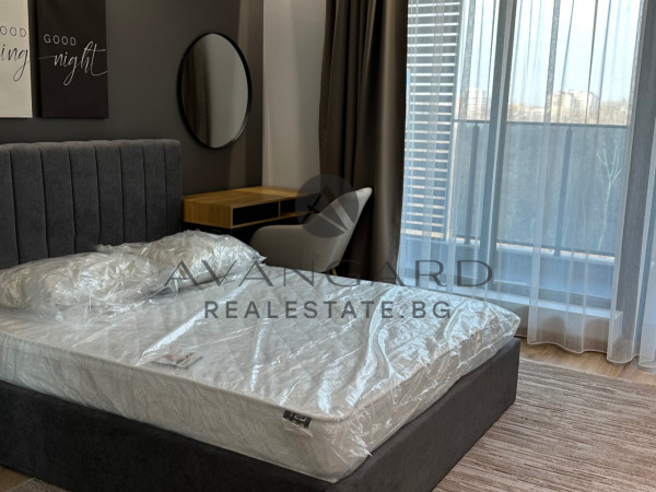 ЛУКСОЗЕН ДВУСТАЕН АПАРТАМЕНТ В ПЛАТИНУМ ХОУМС!