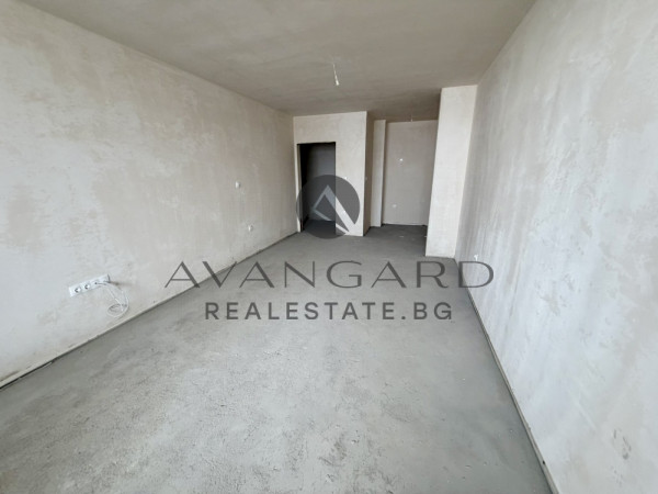 ПРОСТОРЕН ТРИСТАЕН С АКТ 16 !