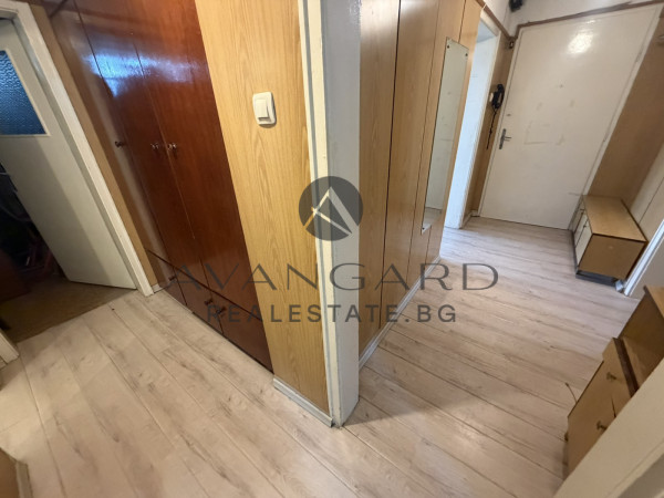 Тристаен РЕАЛНА КВАДРАТУРА ПАНАИРА