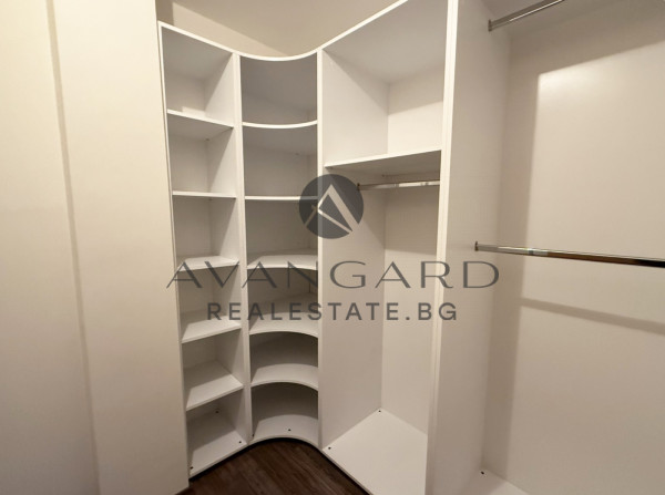 THREE-ROOM LUXURY FURNISHED KARSHIAKA