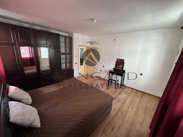 МНОГОСТАЕН РЕАЛНА КВАДРАТУРА !!! КЮЧУК ПАРИЖ !!! СВОБОДНО ПАРКИРАНЕ !!!