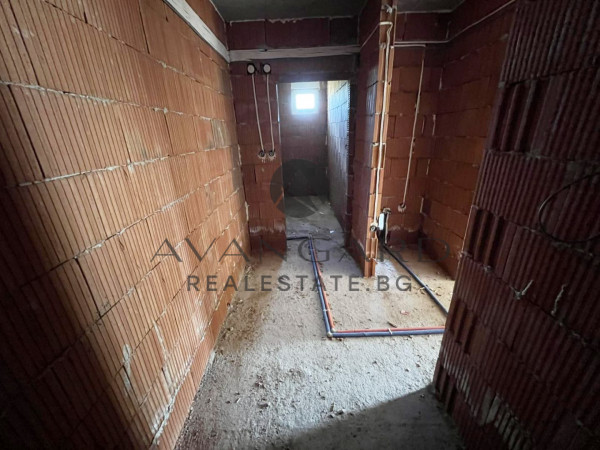 АКТ 14! ДВУСТАЕН С ДВОР! НОВА СГРАДА