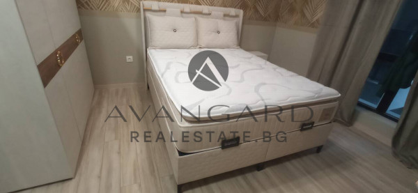 ДВУСТАЕН ОБЗАВЕДЕН! КЮЧУК ПАРИЖ!