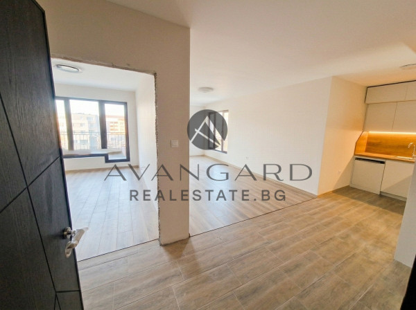 ДВУСТАЕН АПАРТАМЕНТ ДО КЛЮЧ! ОСТРОМИЛА!