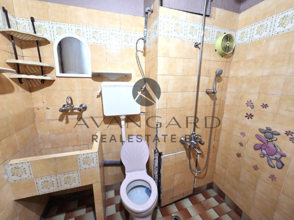 ЕКСКУЗИВНО!!! ТРИ ОТДЕЛНИ СТАИ !!! ОБЗАВЕДЕН/СМИРНЕНСКИ/ДО ПЪЛМЕД !!!