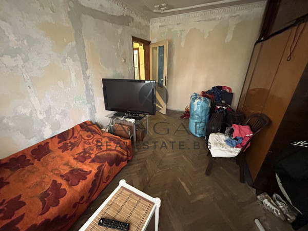 Two -bedroom apartment real square footage