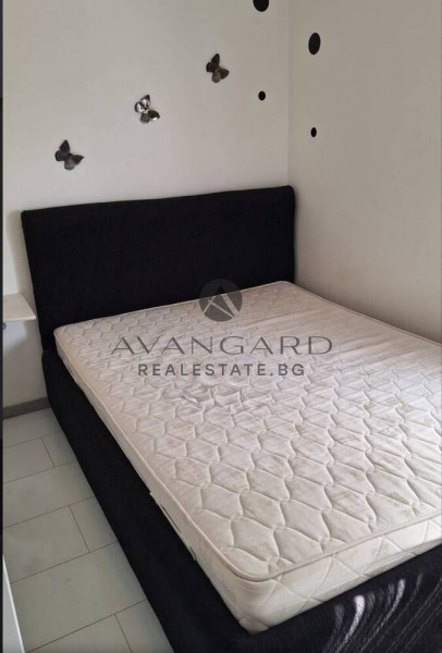 Двустаен обзаведен / Смирненски