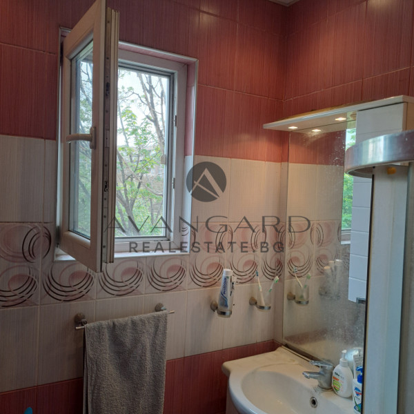 Three-room apartment with real square footage next to T-Market