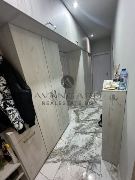 FOUR-ROOM APARTMENT WITH READY TENANTS!