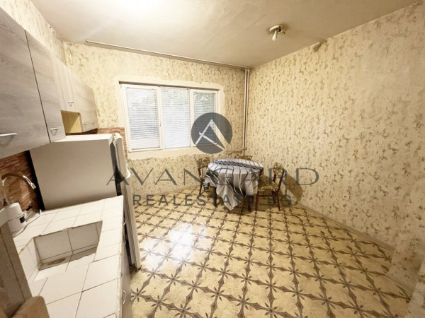 A two -bedroom furnished apartment with four separate rooms! Karshiyaka!