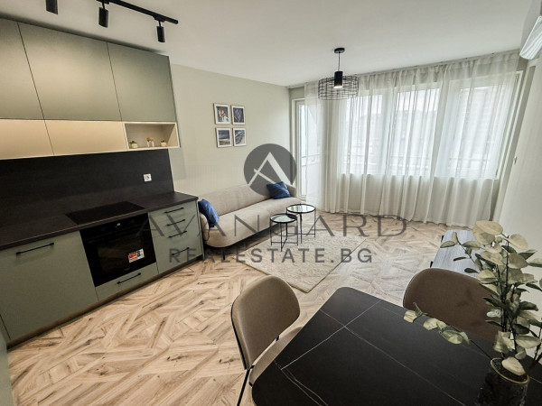 ЛУКСОЗЕН ДВУСТАЕН ОБЗАВЕДЕН! ТРАКИЯ!