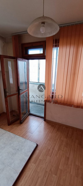 A three -bedroom maisonette in Karshiyaka