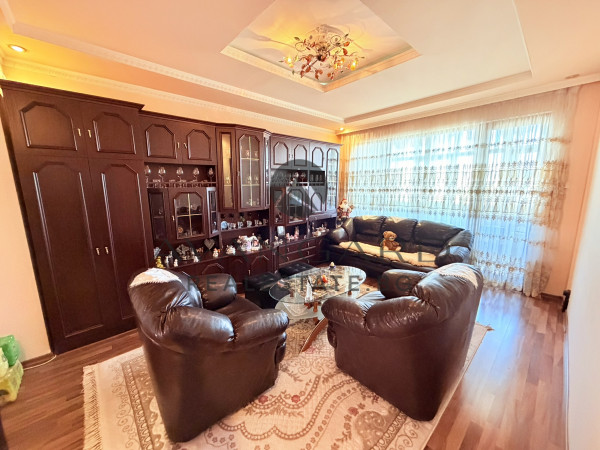 THREE-BEDROOM APARTMENT WITH FOUR SEPARATE ROOMS