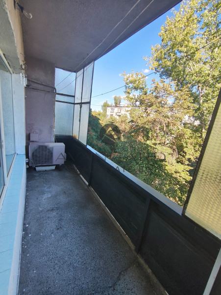 Two -bedroom apartment / Kyuchuk Paris