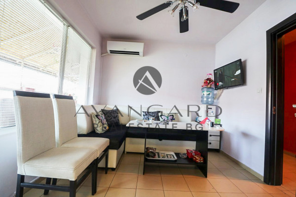 ПРОСТОРЕН И ИЗЦЯЛО ОБЗАВЕДЕН МЕЗОНЕТ ДО КАМЕЛА