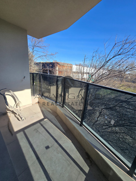 Двустаен с АКТ 16 + ПОДЗЕМНО ПАРКОМЯСТО / Слънчеви лъчи