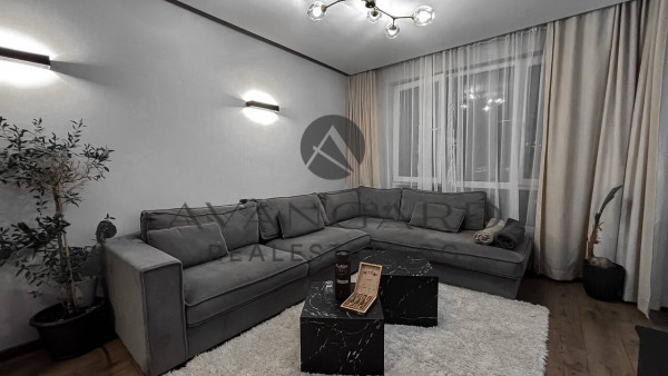 TOP LOCATION !!! DESIGNER TWO-ROOM APARTMENT IN THRACIA!!!