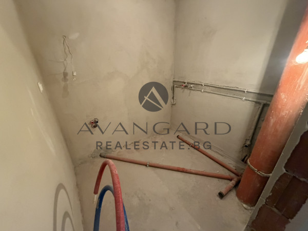 ИЗГОДНО! Тристаен с акт 16 Тракия