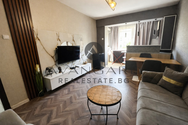 Furnished one -bedroom newcomer