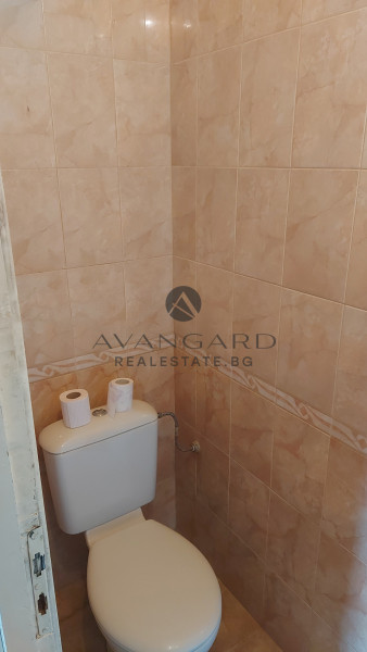 ТРИСТАЕН С РЕАЛНА КВАДРАТУРА !