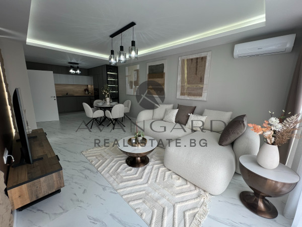 Luxury two -bedroom