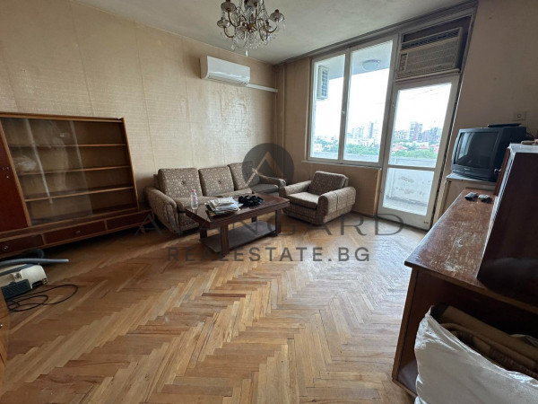 Two -bedroom / real square footage