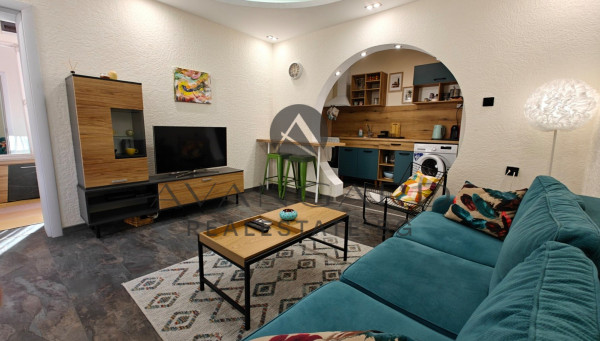 One bedroom in the perfect center !!!