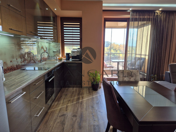 ТРИСТАЕН обзаведен / Марица Гардънс