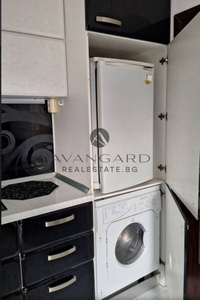 Двустаен обзаведен / Смирненски