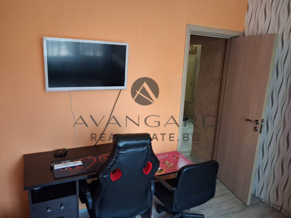 Тристаен р-т Хитър Петър